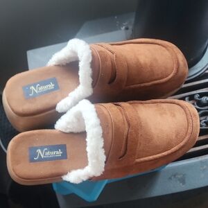 Natural Reflections Men's Tan Slip-On Loafers